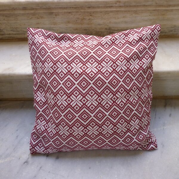woven cushion cover burgundy